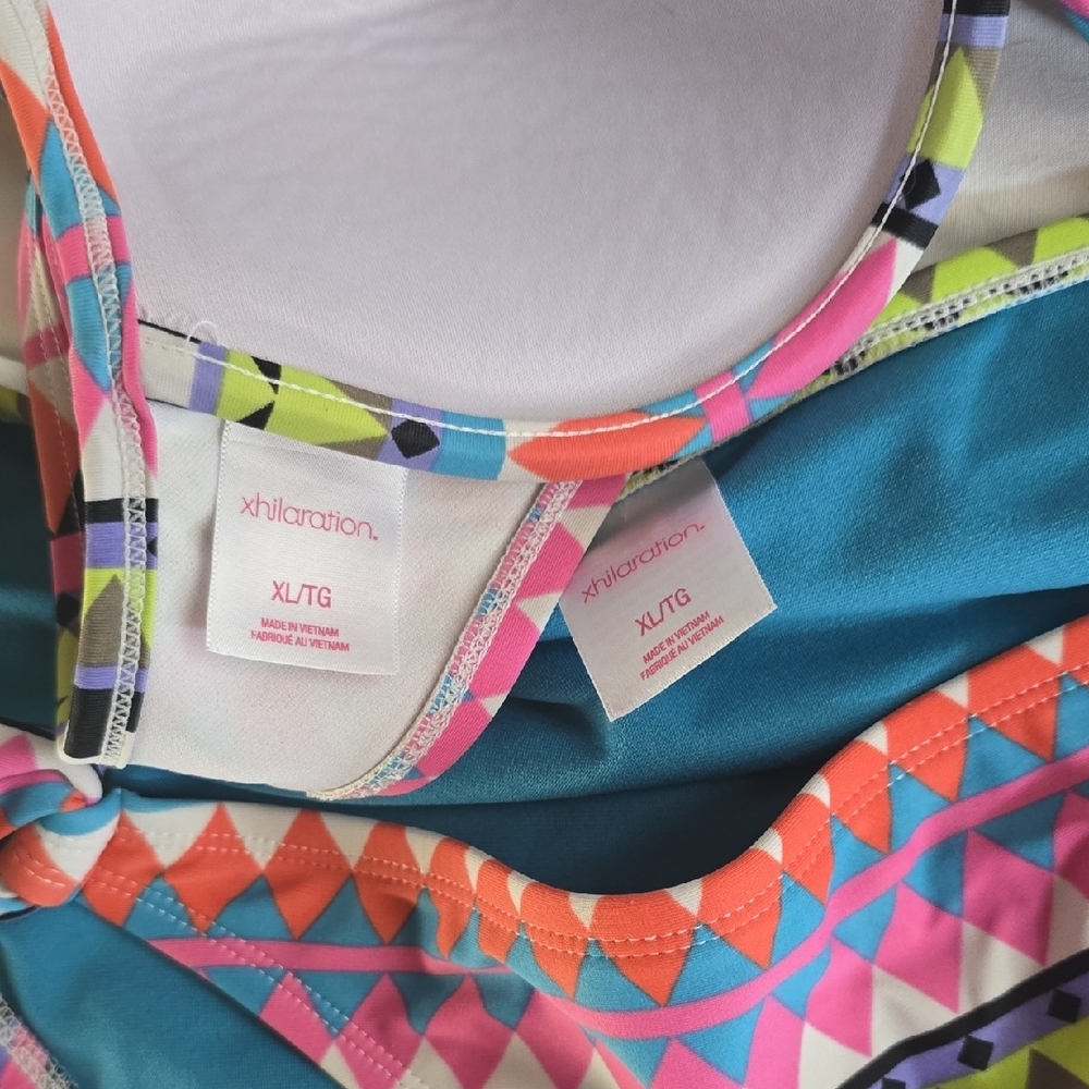 Colorful Geometric Bikini Set - Picture 2 of 2